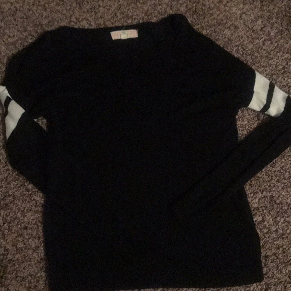 Black and white sweater
